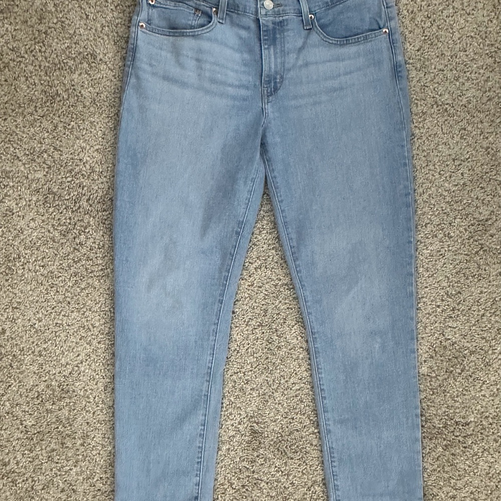 Levi’s Light Blue Boyfriend Denim Jeans